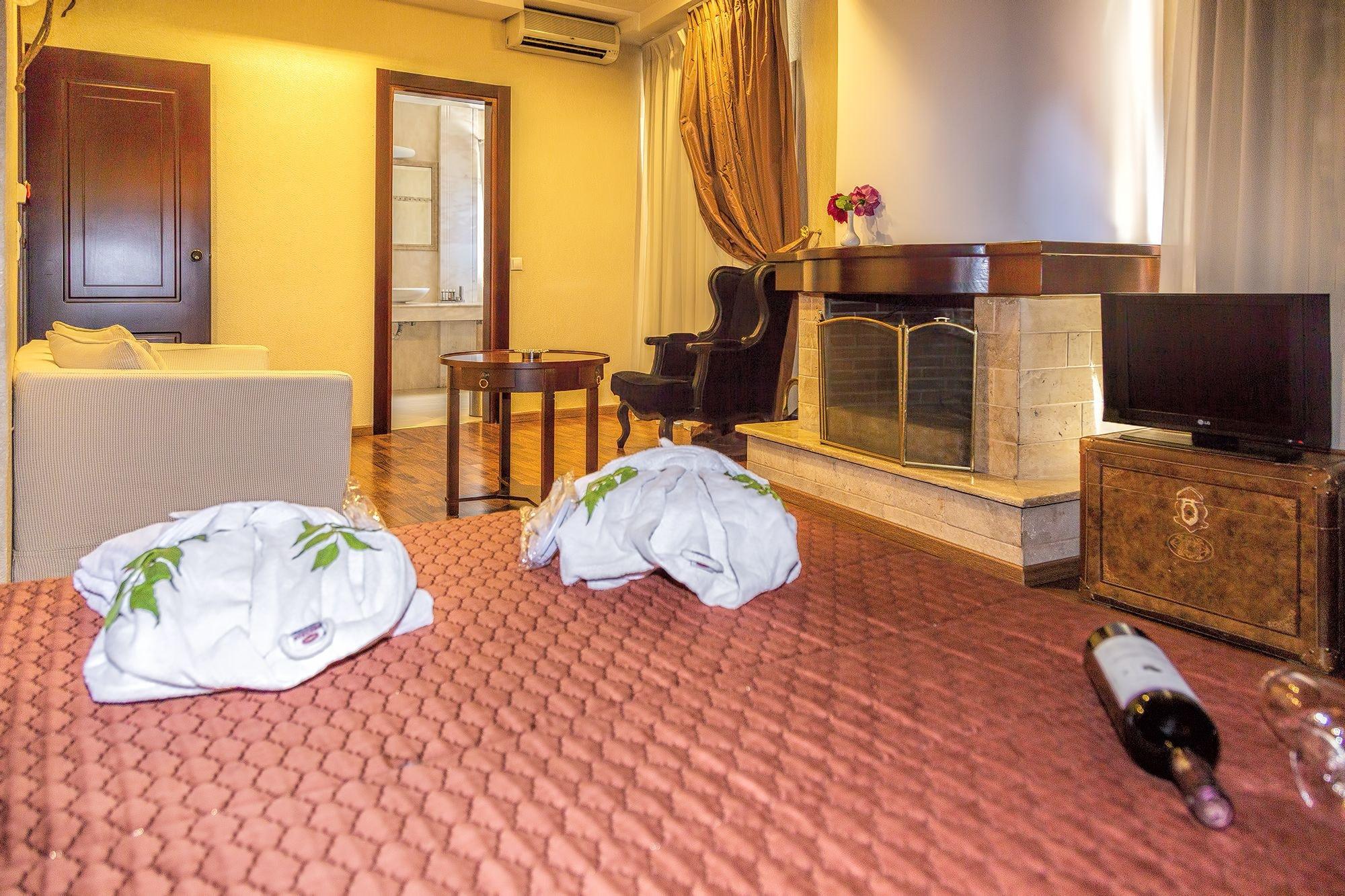 Olympus Mediterranean Boutique Hotel Litochoro Exterior photo