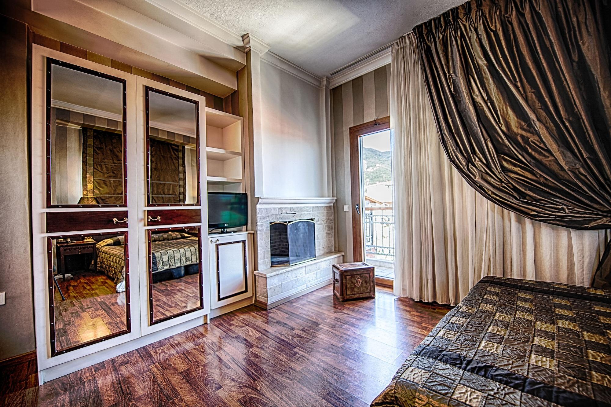Olympus Mediterranean Boutique Hotel Litochoro Exterior photo
