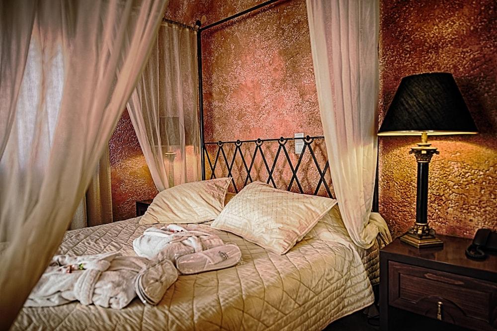 Olympus Mediterranean Boutique Hotel Litochoro Exterior photo
